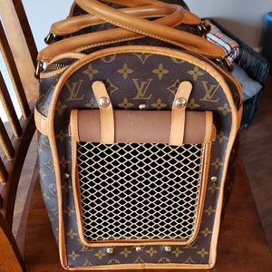 SOLD ♦️ Louis Vuitton Sac Chien 50 Pet Carrier